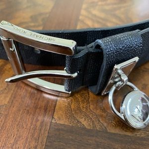 BLK M Micheal Kors belt